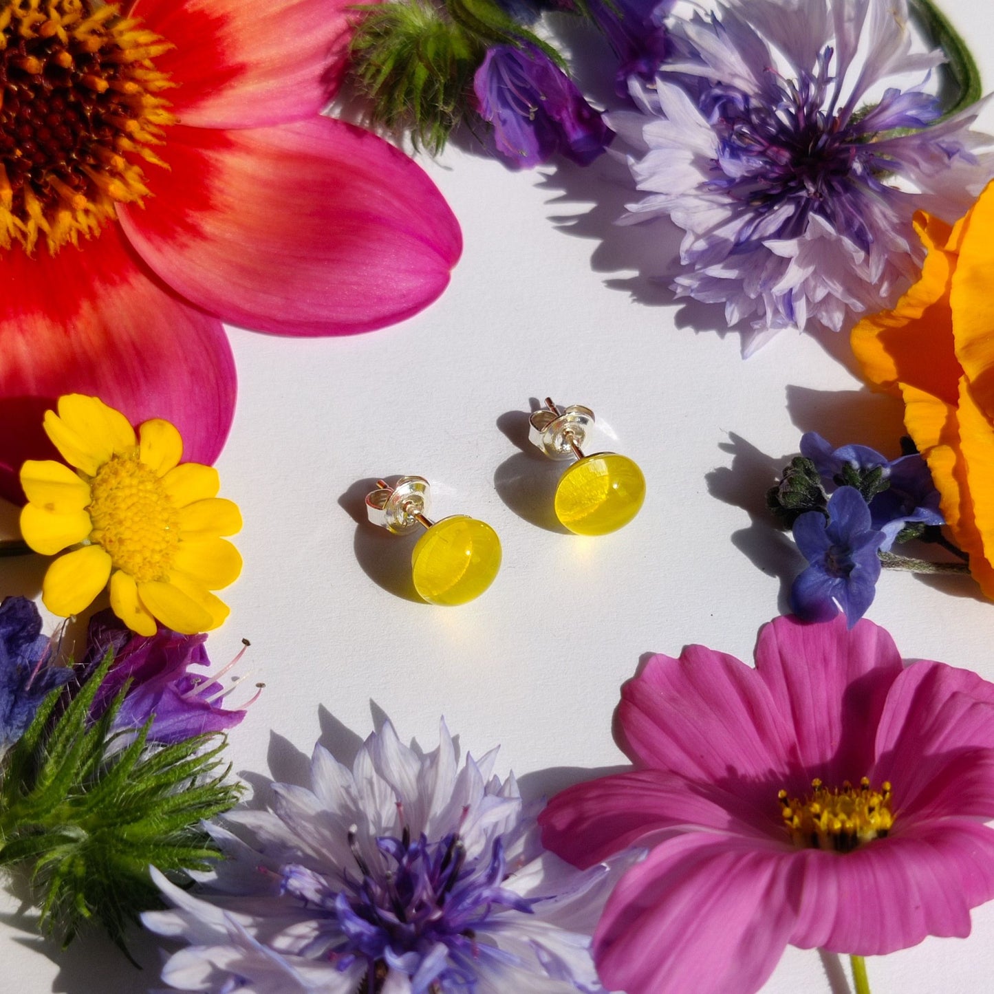Lasinappikorvakorut, keltainen