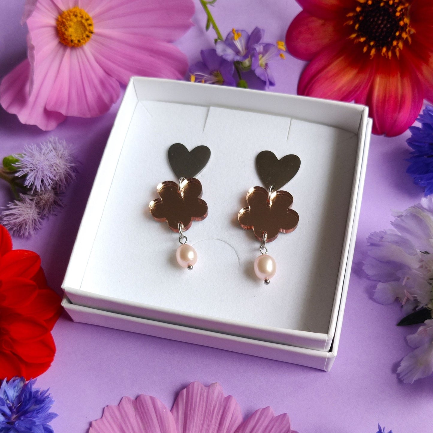 Söpönen-korvakorut, ruusukulta peili (teräs)