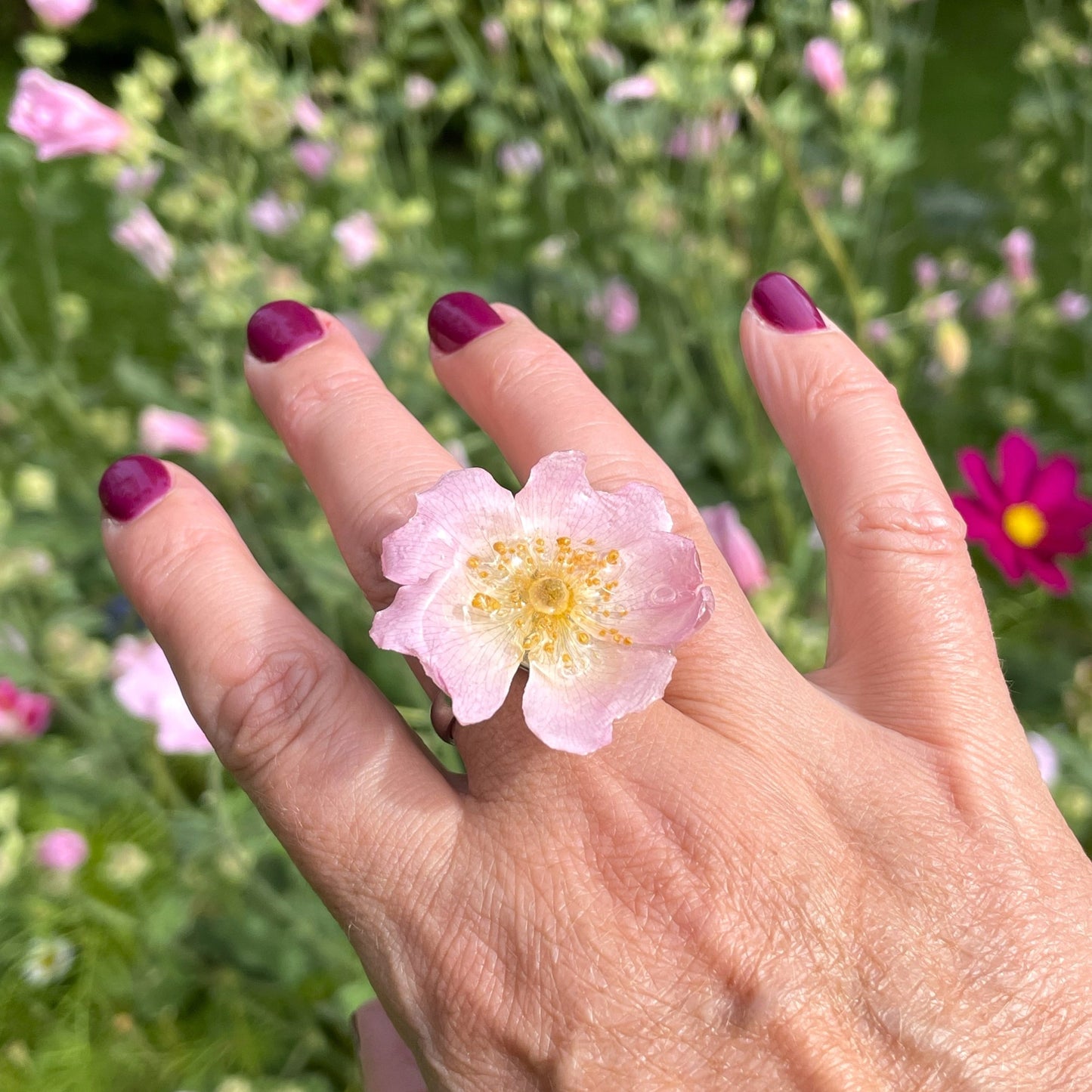 Rosie-sormus